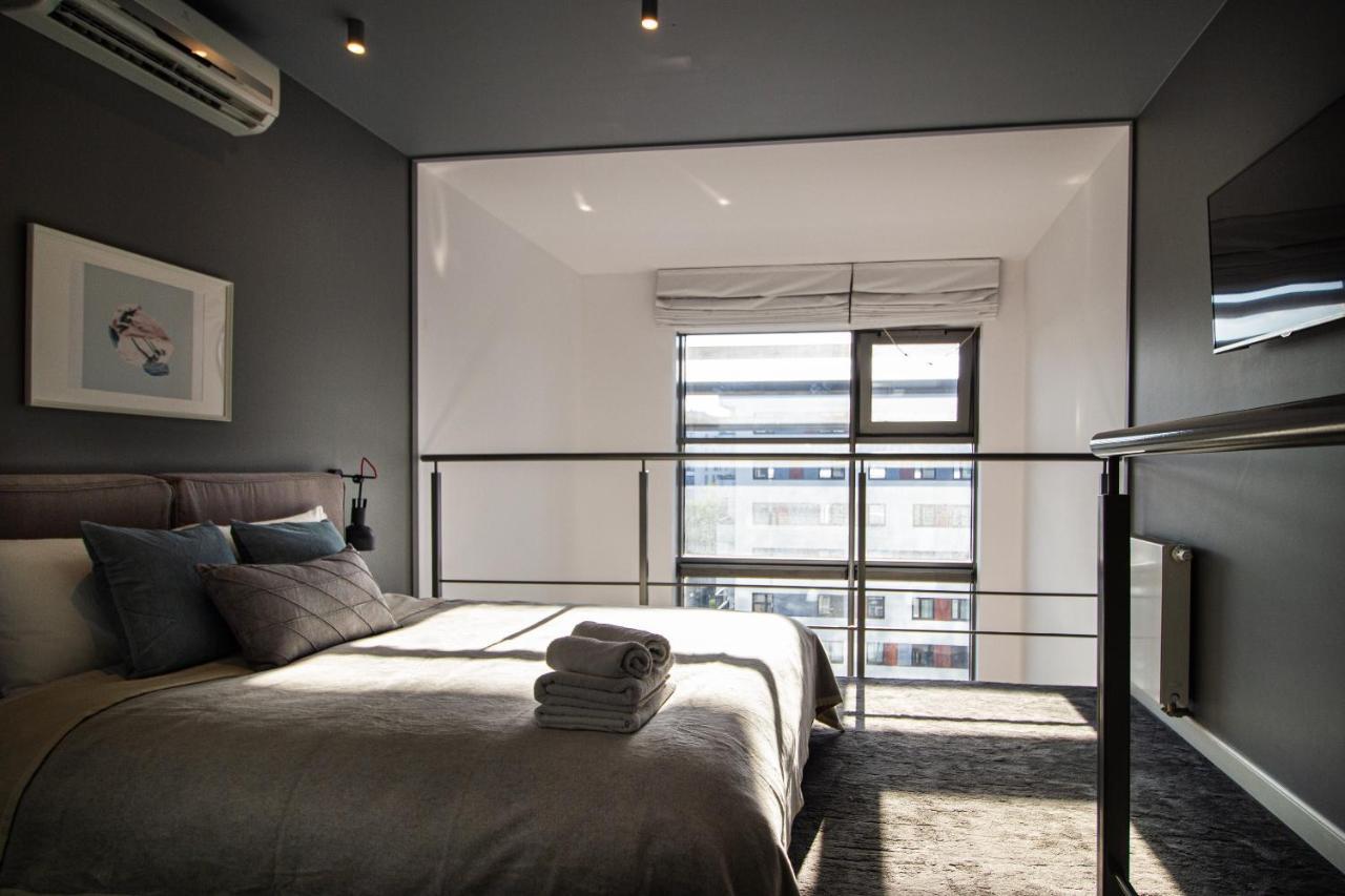Qbik Loft Modern Apartment Varsovia Exterior foto