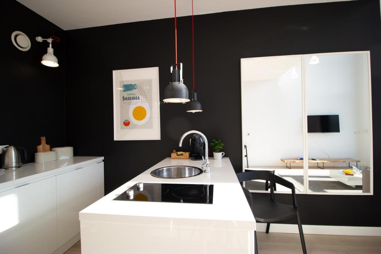 Qbik Loft Modern Apartment Varsovia Exterior foto