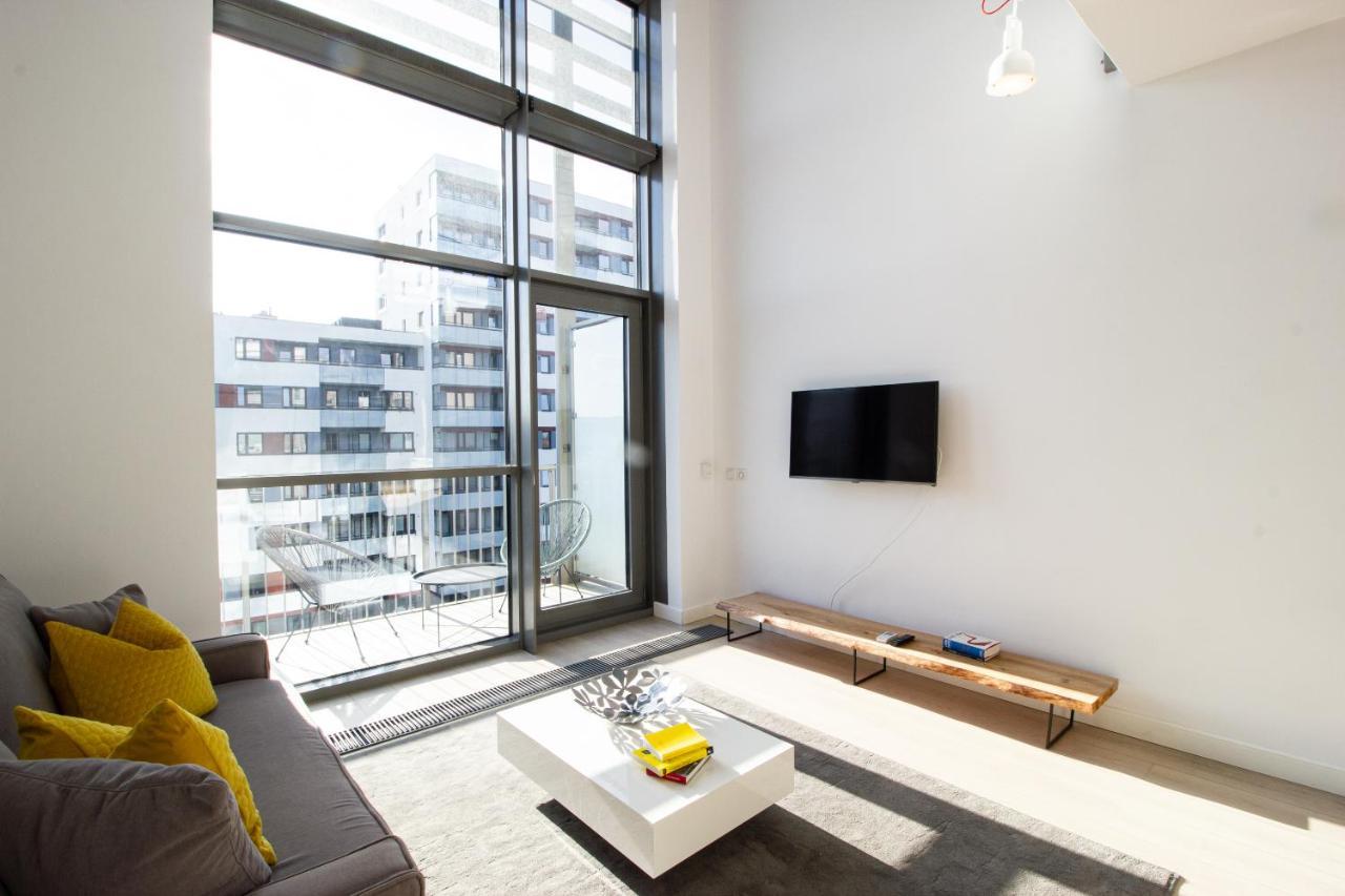 Qbik Loft Modern Apartment Varsovia Exterior foto